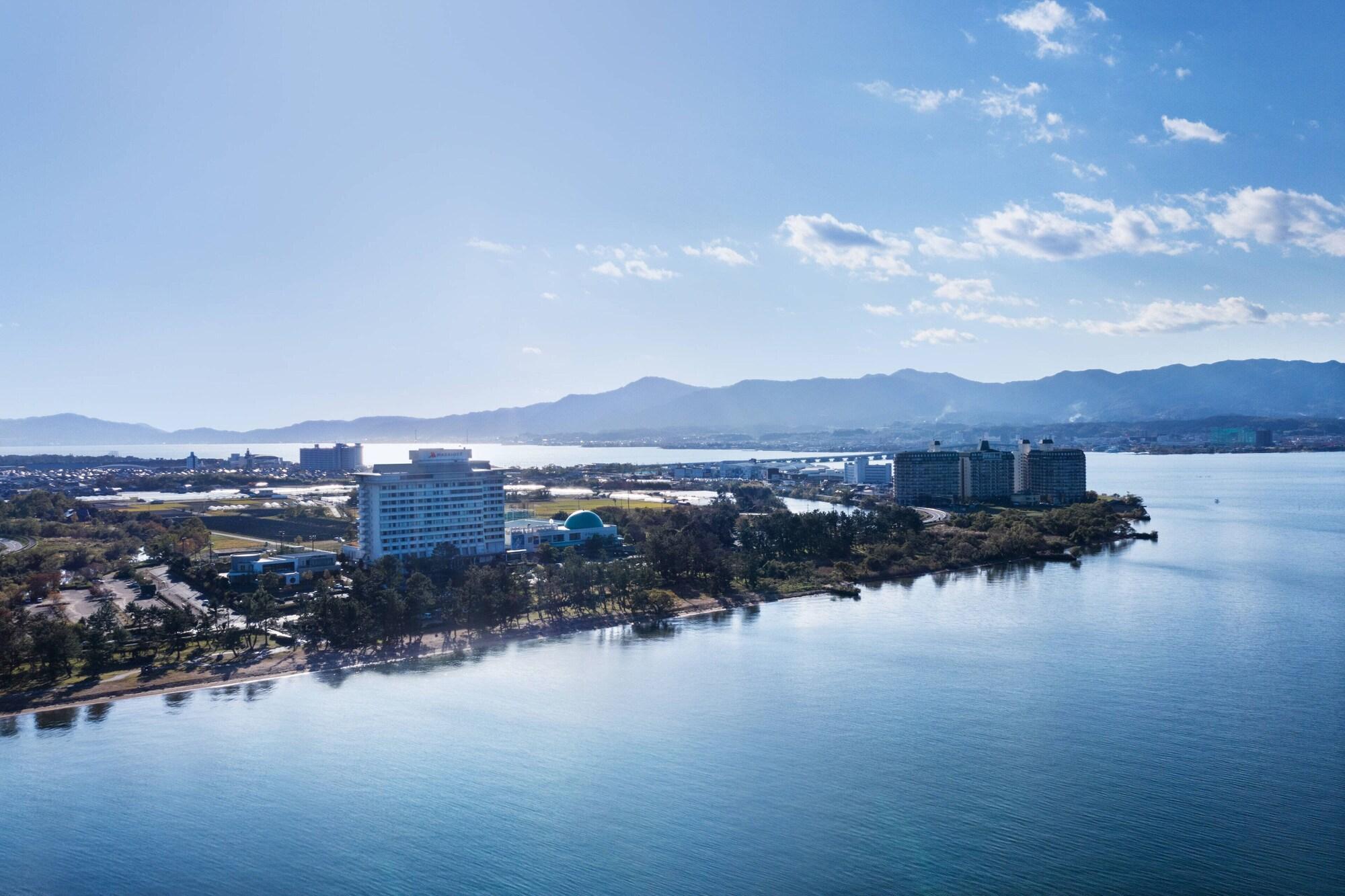 Lake Biwa Marriott Hotel Moriyama Exterior photo