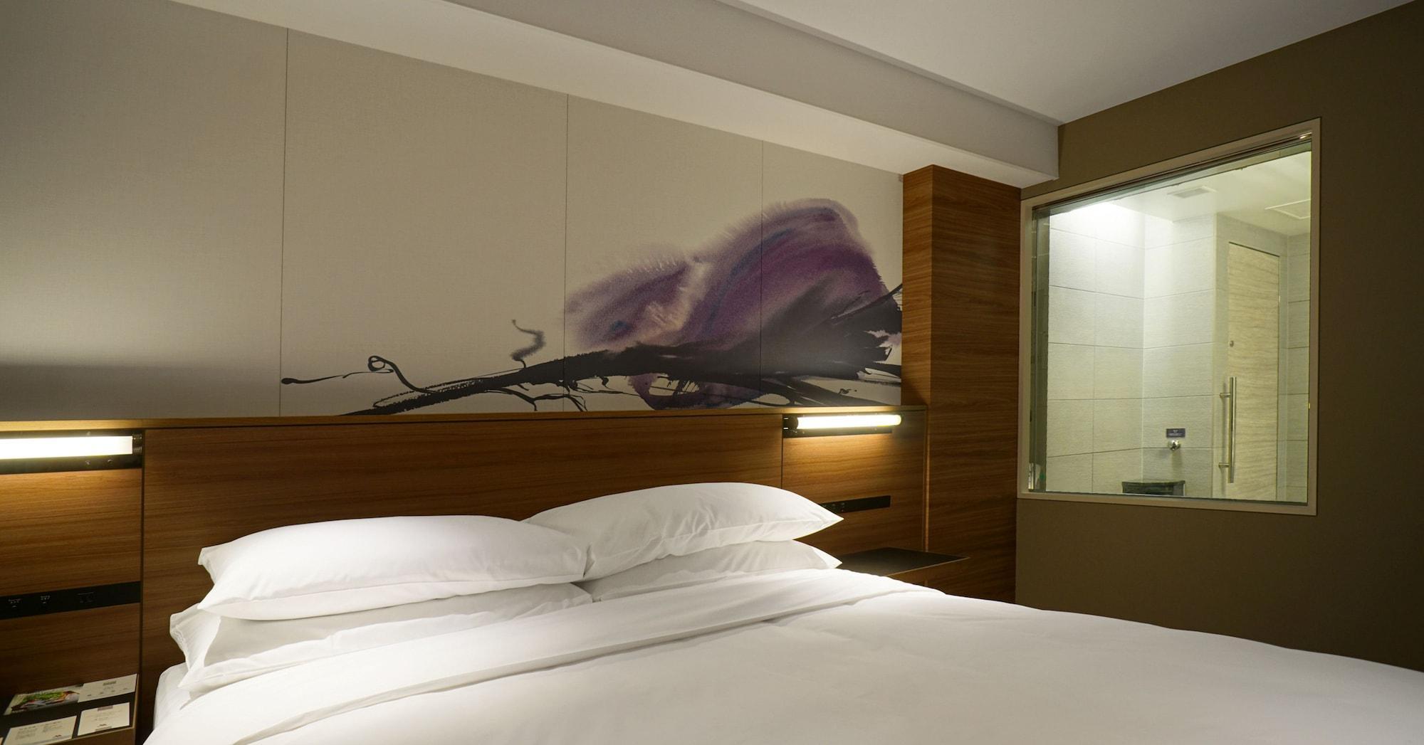 Lake Biwa Marriott Hotel Moriyama Exterior photo