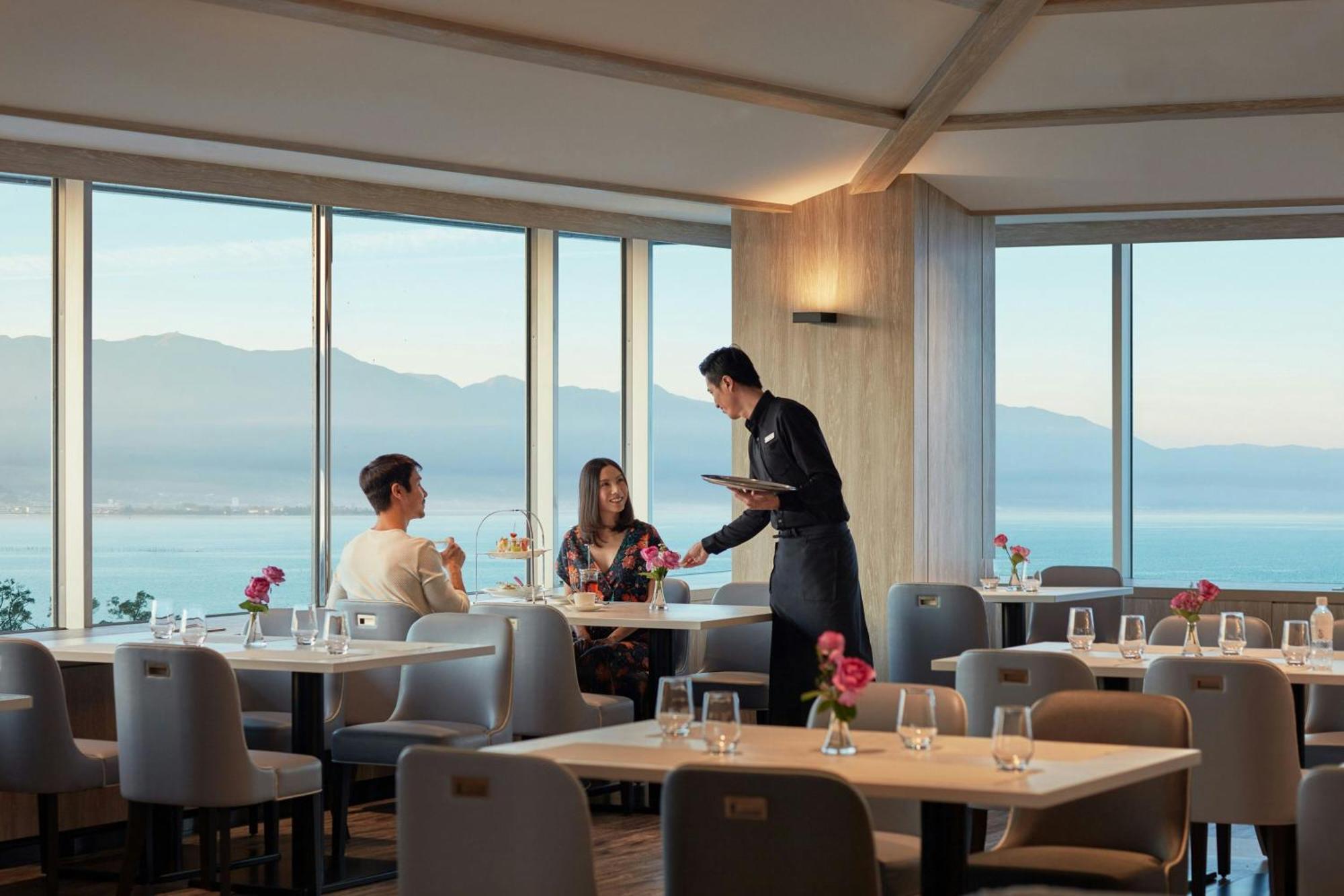 Lake Biwa Marriott Hotel Moriyama Exterior photo